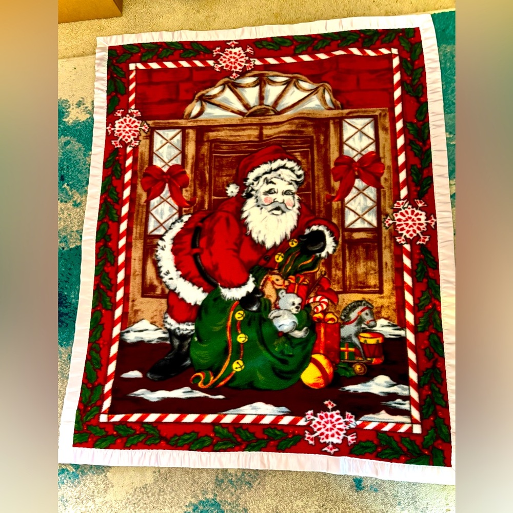 Fleece Santa Blanket With White Satin Trim